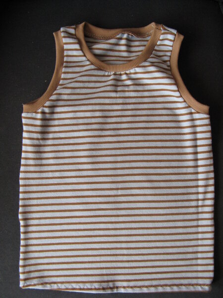 Ottobre-Shirt für den Sohn einer Freundin in Gr. 104