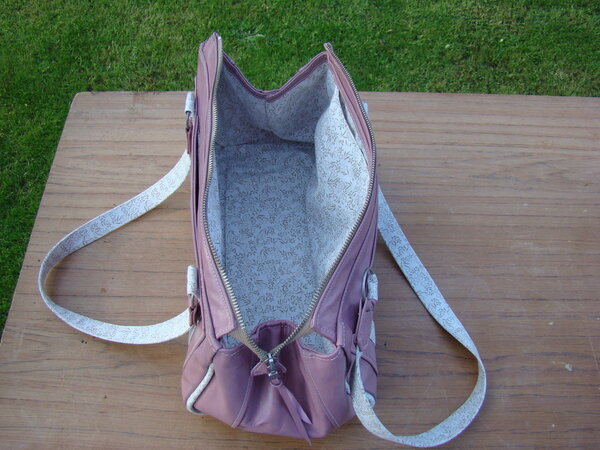 Ledertache 3