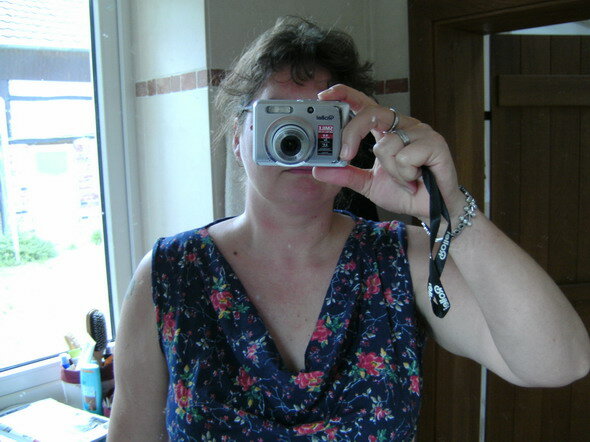 Wasserfallshirt an der Frau