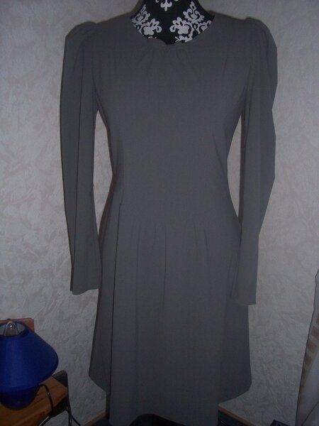 Mein erstes Kleid