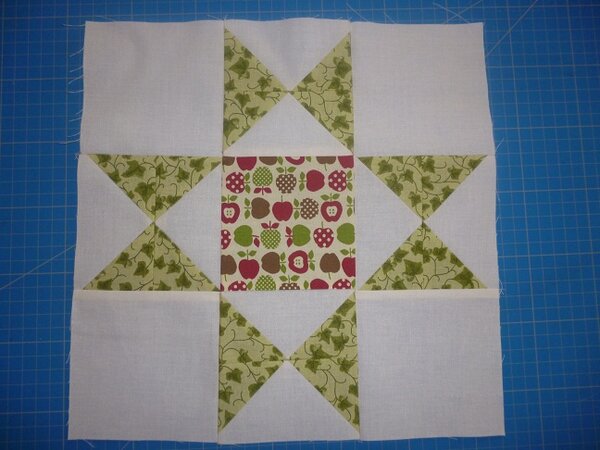 Craftsy Bom 15
genäht 10/2012