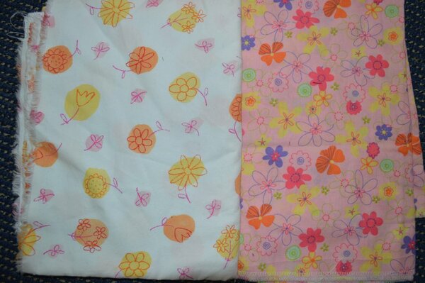 25) BW weiß mit Blumen 100x150

26) BW rosa mit Blumen 130x50