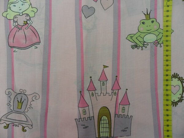 Stoff 70:
Bizzkids Inspirations BW "Froschkönig" rosa
neu
280 x 300 = 8,40 m²