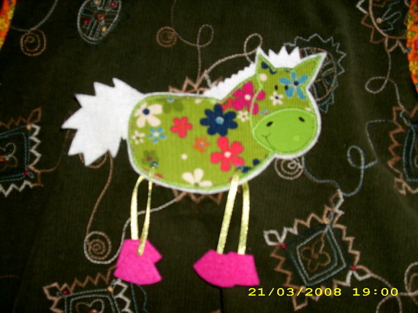 ...hier nur das Pferdchen auf der zweiten *Vivian*