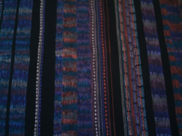 14. glatter, seidiger Stoff 235x155cm