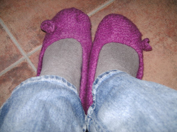 Hausballerinas aus Filzwolle
Aus dem Heft 100 Socken