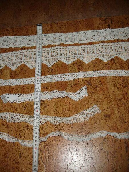 Spitze Y1-7:

Y1: 5 cm breit, 65 cm lang
Y2: 7 cm breit, l50 cm lang 
Y3: 2 cm breit, 80 cm lang 
Y4: 2 cm breit, 27 cm lang
Y6: 2 cm breit, 38 cm lang
Y7: 1,5cm breit, 65 cm lang