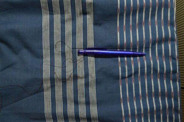 3) mitteldicke BW blau mit Streifen 150 x 200
