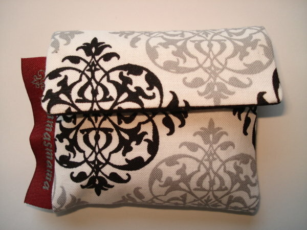 Tampontasche Ornament