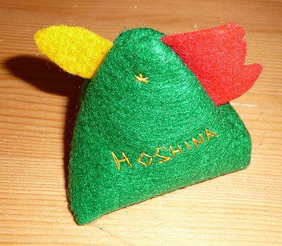 Ein Huhn nach samboems Anleitung aus diesem Thread: http://www.hobbyschneiderin24.net/portal/showthread.php?p=1082050