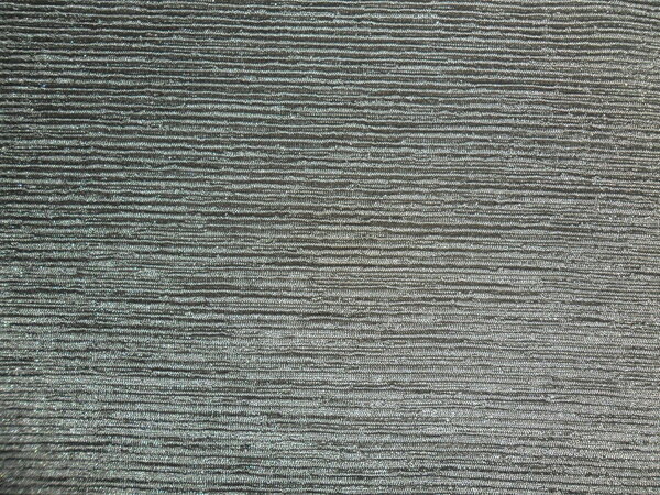 Stoff 98:
Viscose-Jersey mit Struktur, leichter Glanz
vorgewaschen
a) 121 x 40 => 0,48 m²
b) 121 x 50 => 0,61 m²