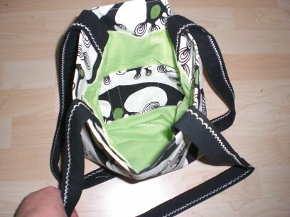 ...und hier noch das Innenleben....mit kleinem Organizer-Fach.