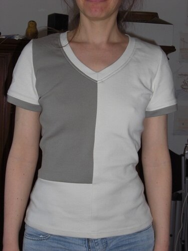 2013 04 06 Patchworkshirt nach selbst erstelltem Grundschnitt