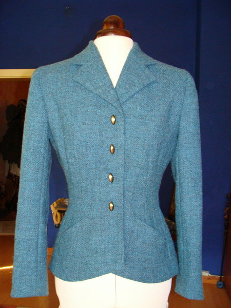 Noch eine Harris Tweed Jacke, diesmal Featherlight und nach dem Vogue-Schnitt 7908 (auch Claire Shaeffer)