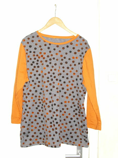 Shirt aus abgeänderten Ottobre-Schnitt im Stoffmix