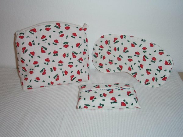 PA060051
tilda Set aus TATÜTA ,Makeup Bag und Schlafbrille