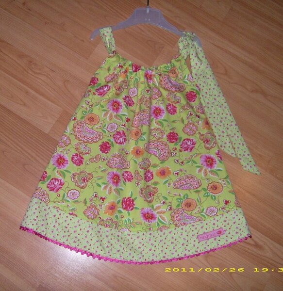 Kleidchen Gr.80