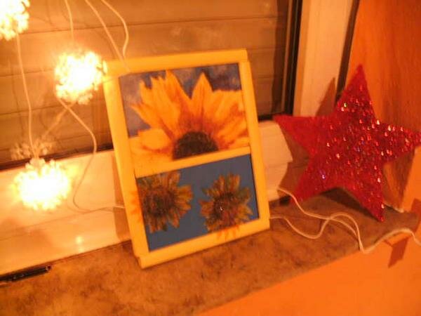 Sonnenblume nach kreuzstichvorlage
und am unteren teil serviettentechnik
