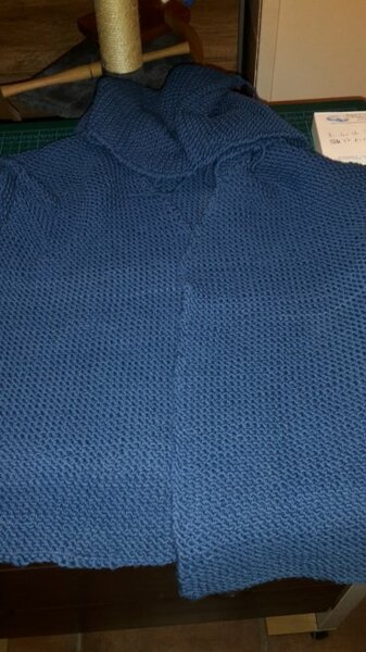 Kaputzen-Jacke mit Pelz (Ärmel) und Futter