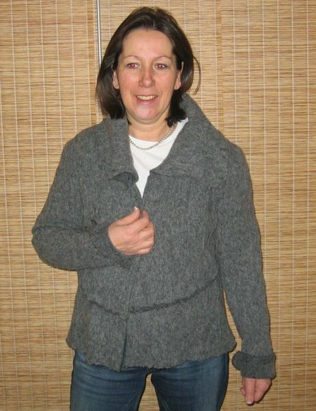 graue Wolljacke