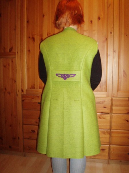 Kurzmantel Burda 9/2009 Modell 102

Aber ich glaub, der Riegel ist zu weit nach oben gerutscht :o