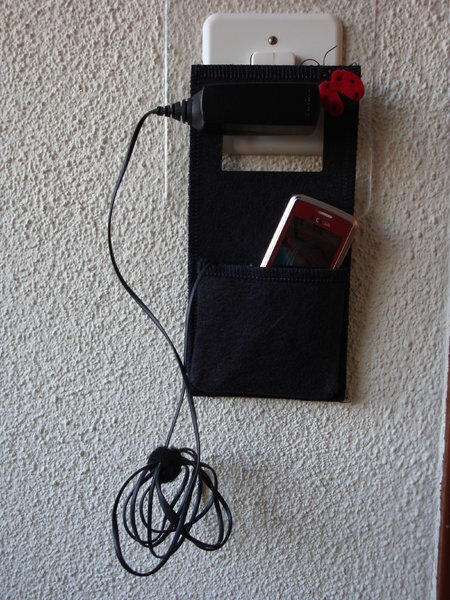 praktischer Akku Handyhalter