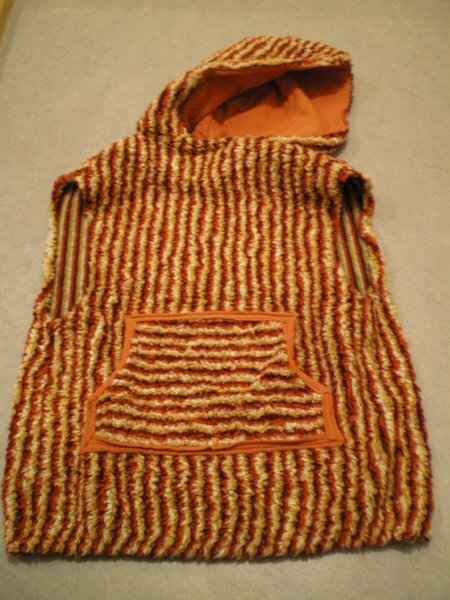 GILET MIT KAPUZE ORANGE (NOV.08 )