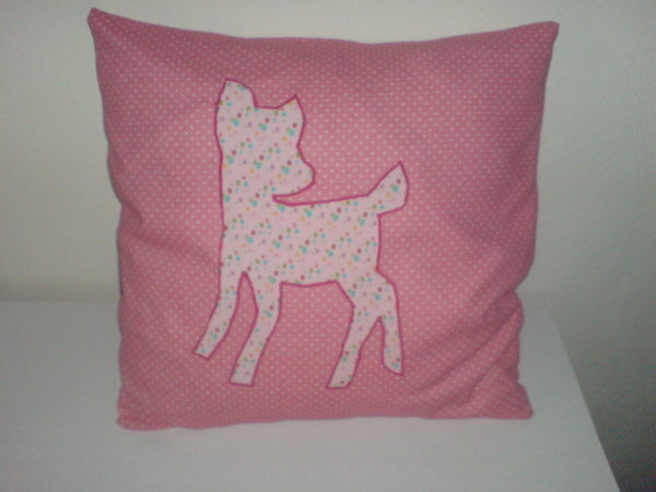 pinkfarbenes Bambi - Kissen
