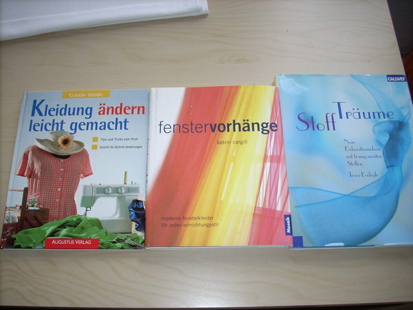 Meine 3 weiteren Helfer

Kleidung ändern leicht gemacht
Fenstervorhänge und Soff Träume