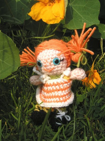 Diese Pippi habe ich nach einer Anleitung von AmigurumiParadise gehäkelt.