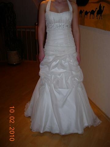 das fertige Brautkleid
