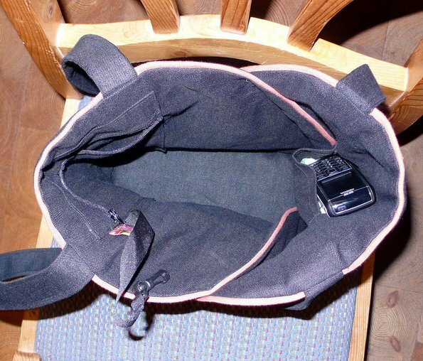 P1090239Fächertasche von innen