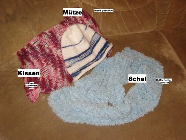 Muetze,schal,kissen