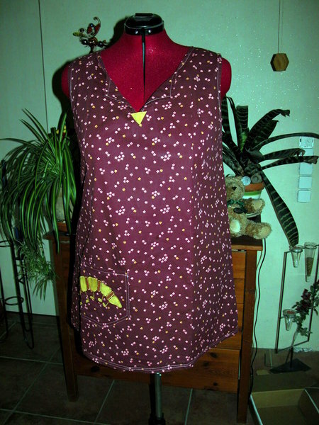 Trägerkleid Burdaschnitt 7736 Baumwolle Bizzkiss, Raupe aus Lederimitat Eigenkreation