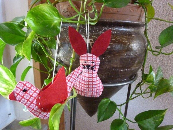 Osterhase und Vögelchen