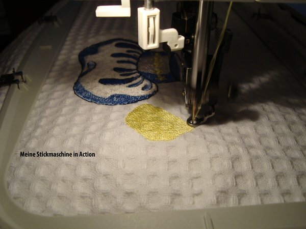 Die Maschine stickt....