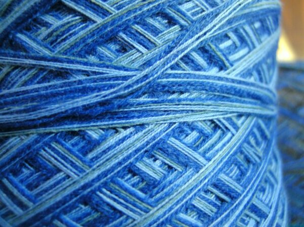 Baumwolle-Acryl

blau