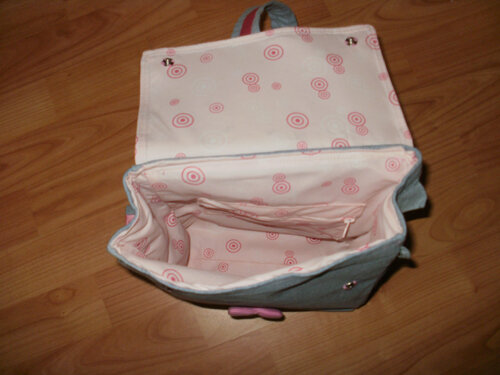 Kitty Tasche innen, natürlich in "rosa"...