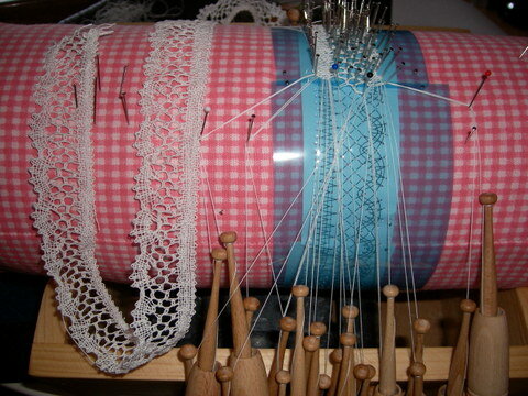Cemise Spitze