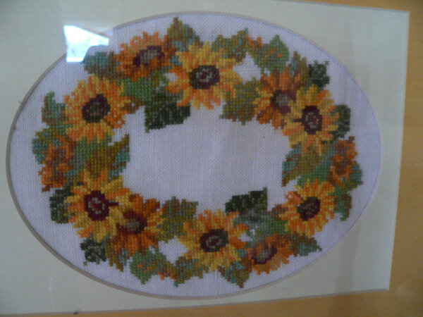 Sonnenblumen
Kreuzstich auf Leinen