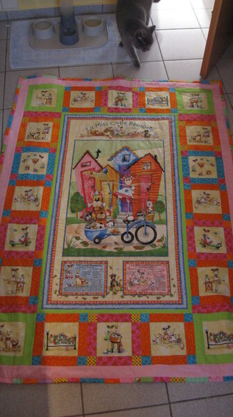 Kuscheldecke für meine Enkeltöchter, das ist die erste Decke, die zweite ist auch schon fertig, nur noch quilten