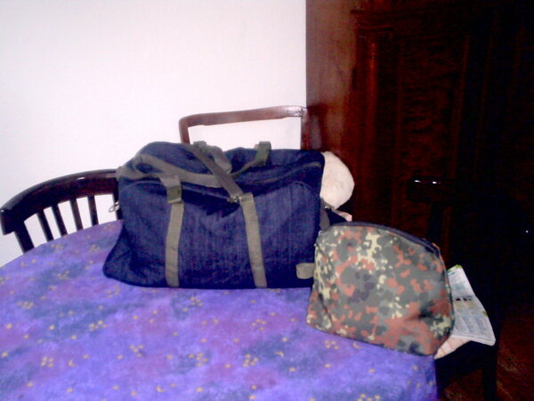 Bella + Kosmetiktasche aus einem alten Rucksack