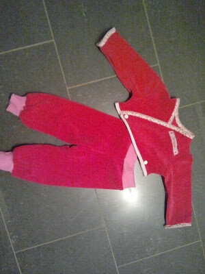 knuffelhose mit shrug purzel aus nicky, zwergenverpackung farbenmix