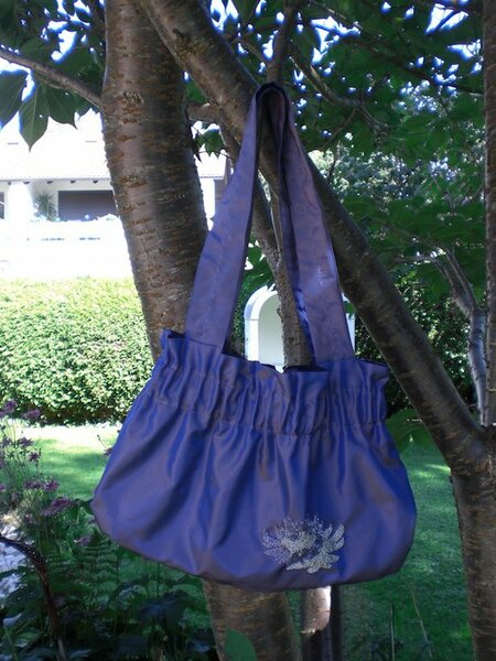 Abendtasche aus Taft