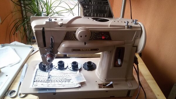 Singer 401 G 13