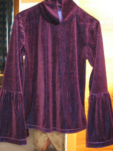 Pulli aus Poly-Rippennicky