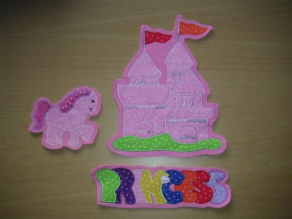 SCHLOSS   PFERD   PRINCESS