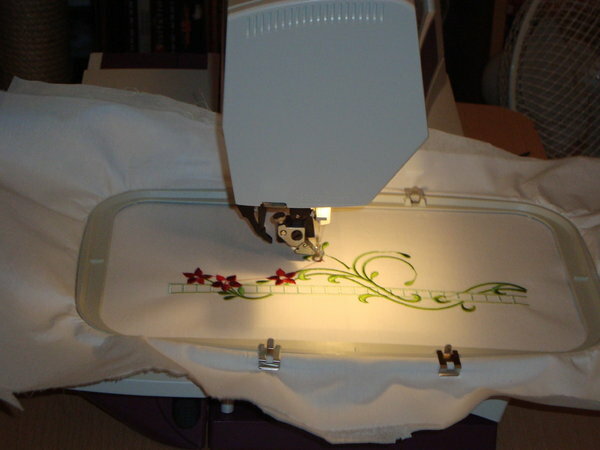 Pfaff Creative 2170 in Action
Die dritte Farbe