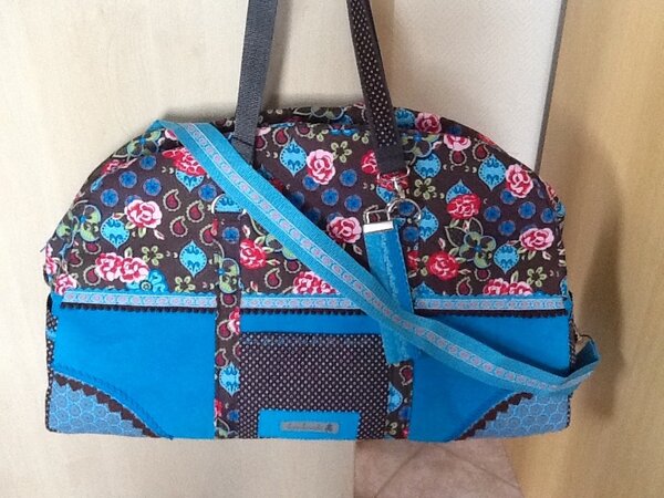 Reisetasche, genäht in einem Kurs.