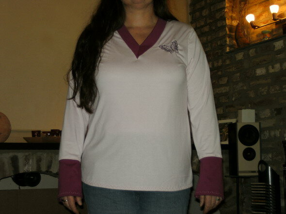 Basisshirt mit Stickerei